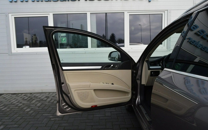 Skoda Superb cena 31000 przebieg: 226000, rok produkcji 2011 z Hrubieszów małe 781